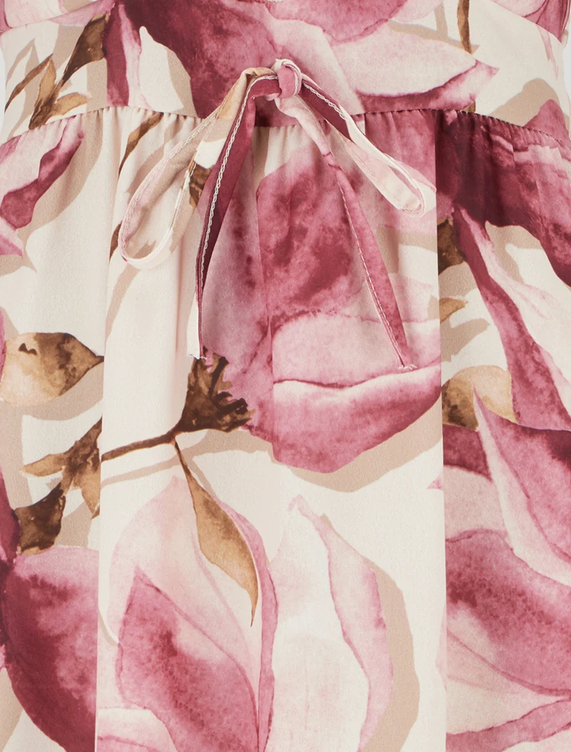 Langes Kleid mit elastischem Rücken und Blumenmuster - Altrosa