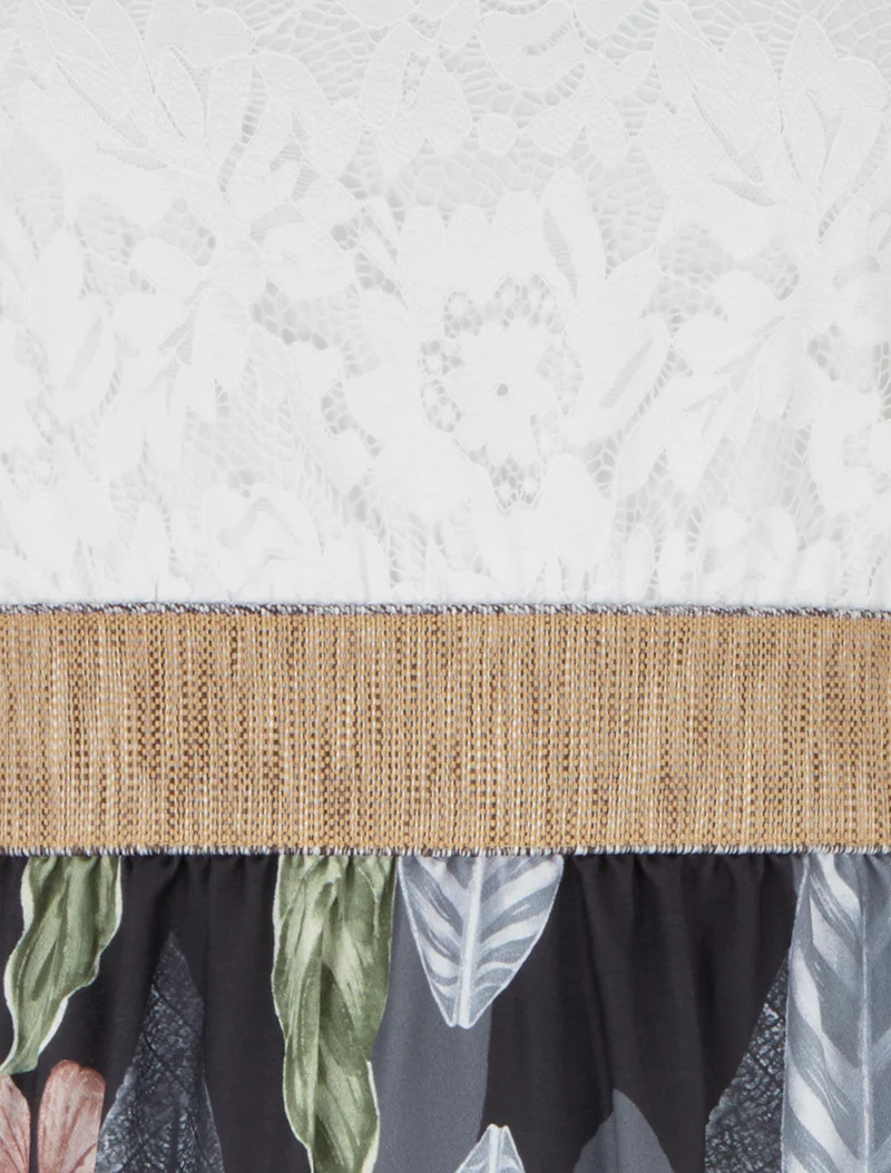 Langes Kleid mit Spitze und Blätterdruck - Schwarz