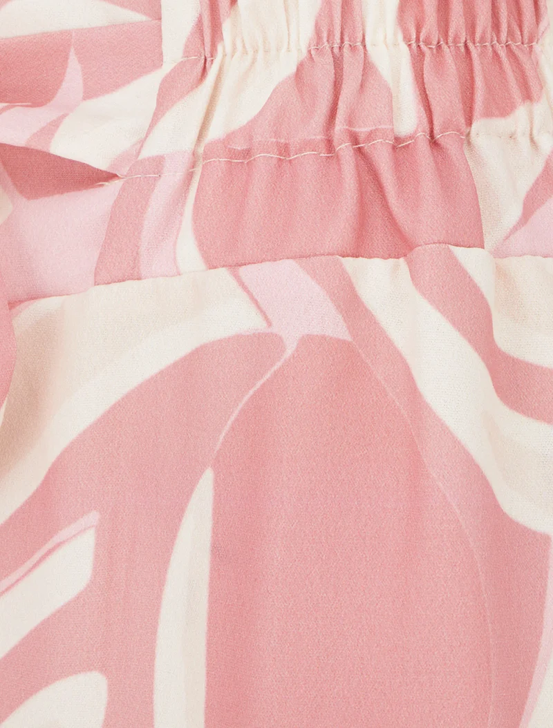 Weit geschnittene Hose mit grafischem Print. - Rose