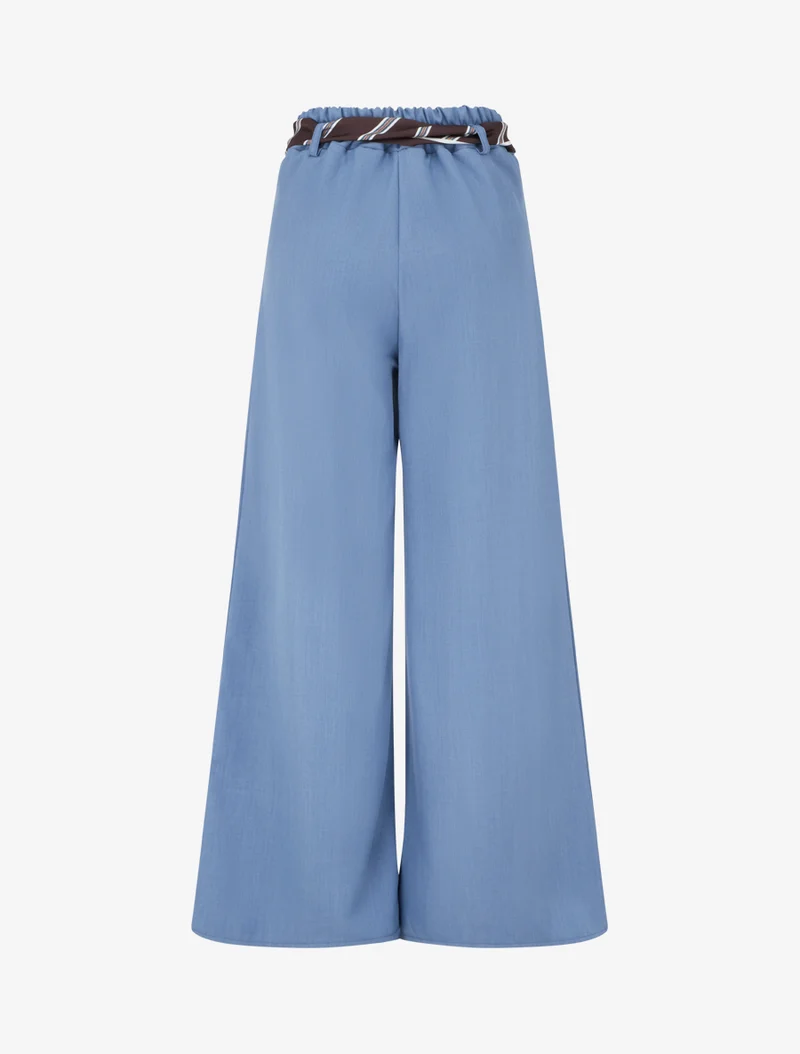 Weite Hose mit Schal-Stil Gürtel - Hellblau