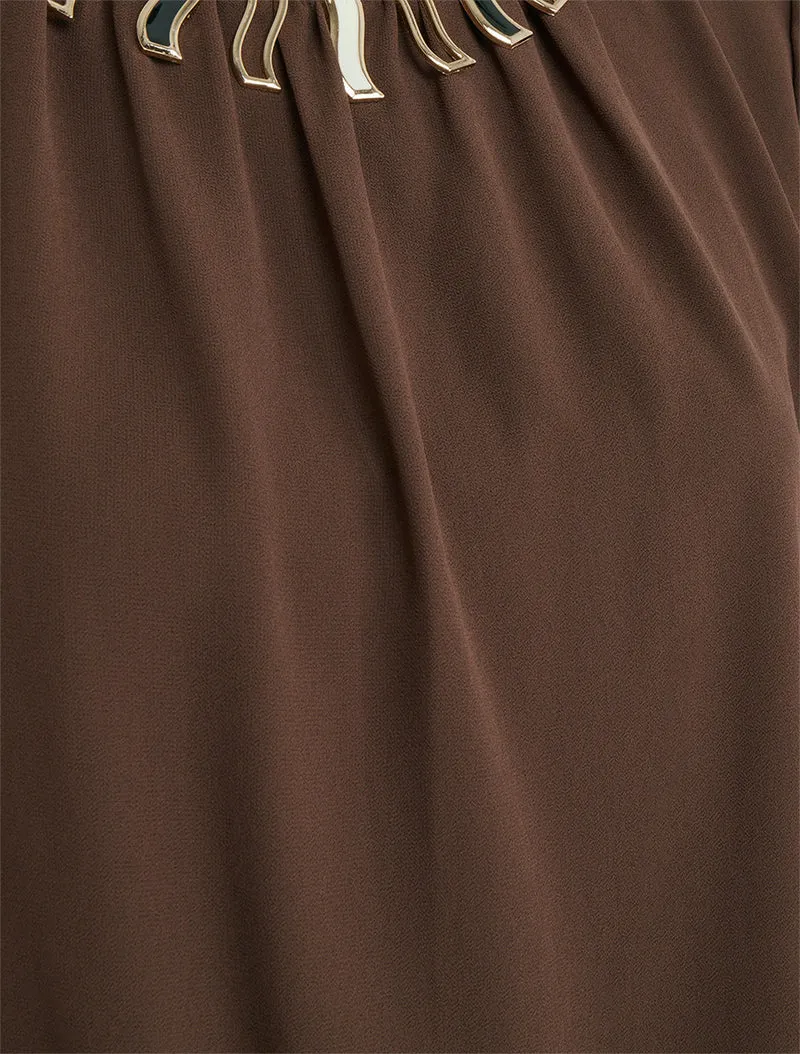 Einfarbige Bluse aus Voile mit Krageneinsatz - Braun