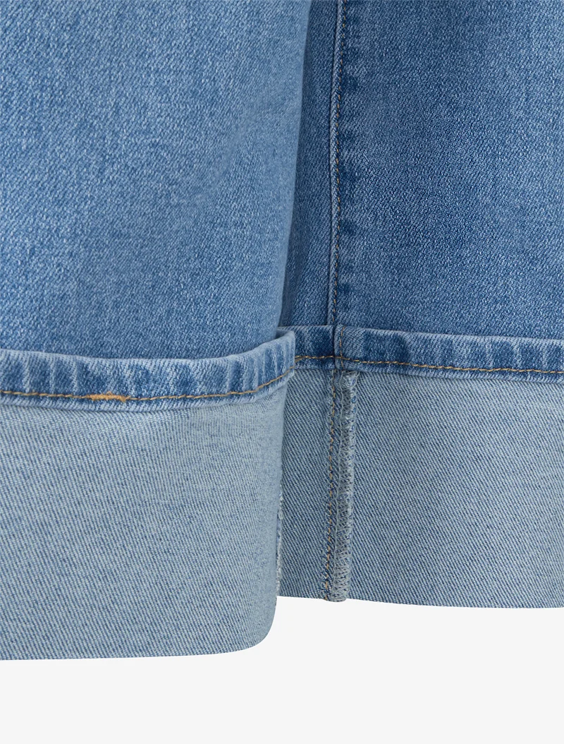 Weite Bermuda mit Umschlag - Blau