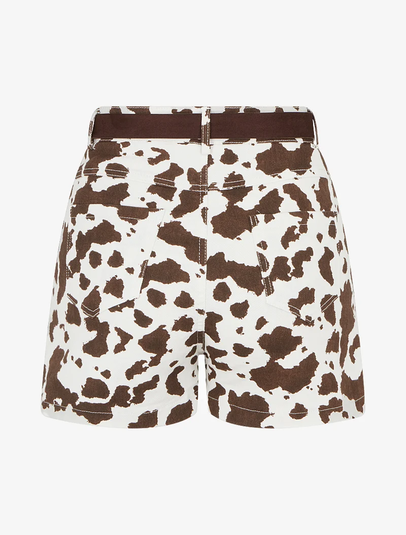 Kurz geschnittener High-Waist-Shorts mit Kuhmuster - Schokolade
