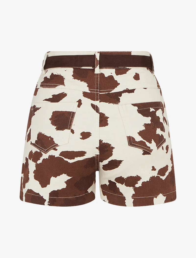 Kurz geschnittener High-Waist-Shorts mit Kuhmuster - Beige