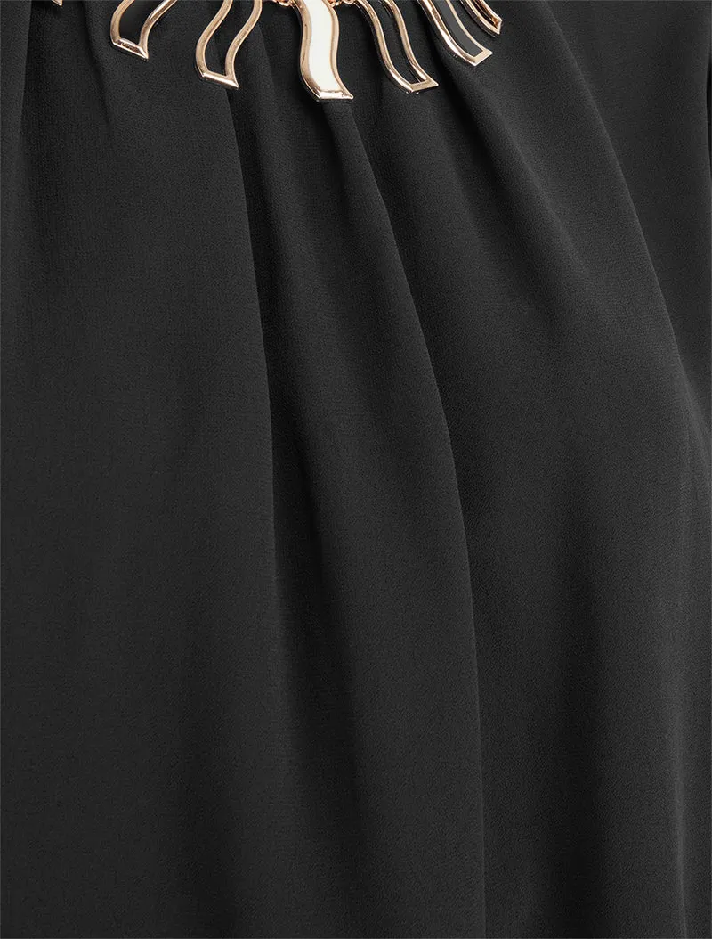 Einfarbige Bluse aus Voile mit Krageneinsatz - Schwarz