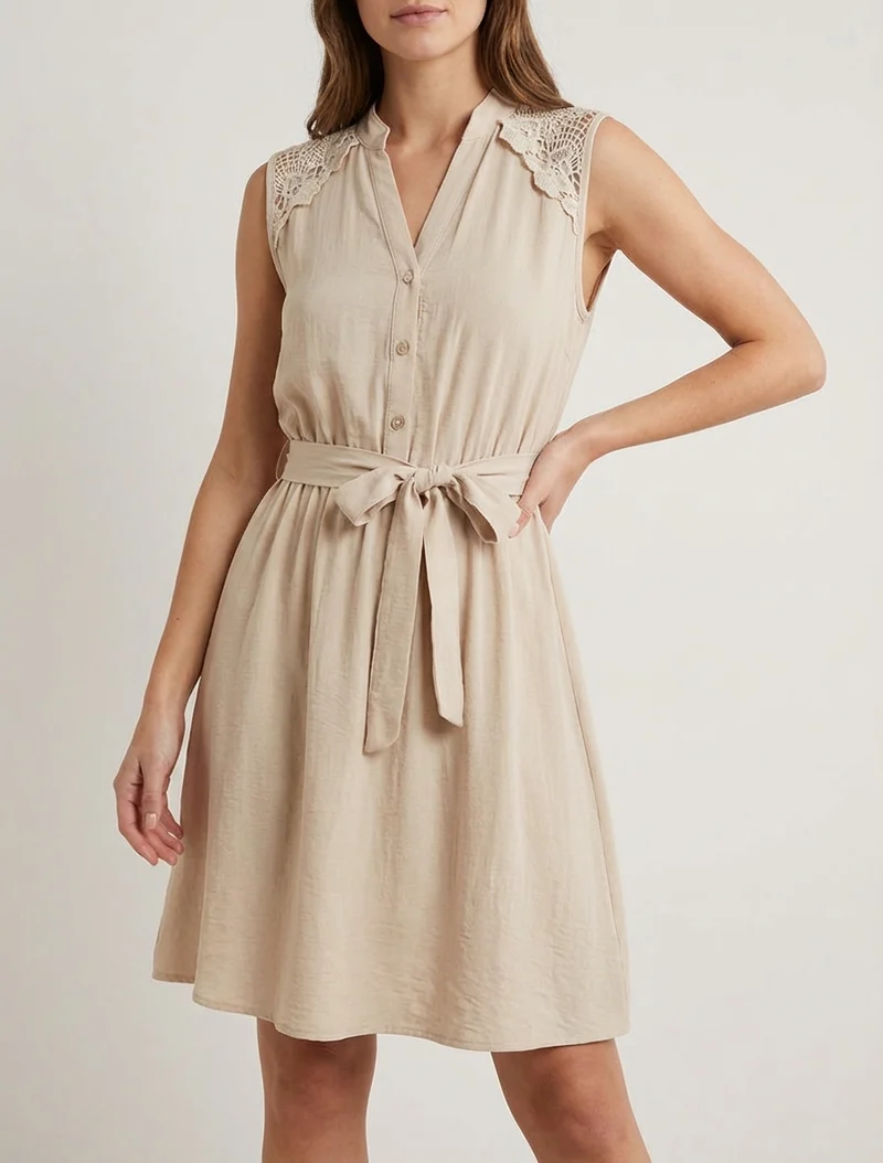 Ärmelloses, knielanges, geknöpftes Kleid - Beige