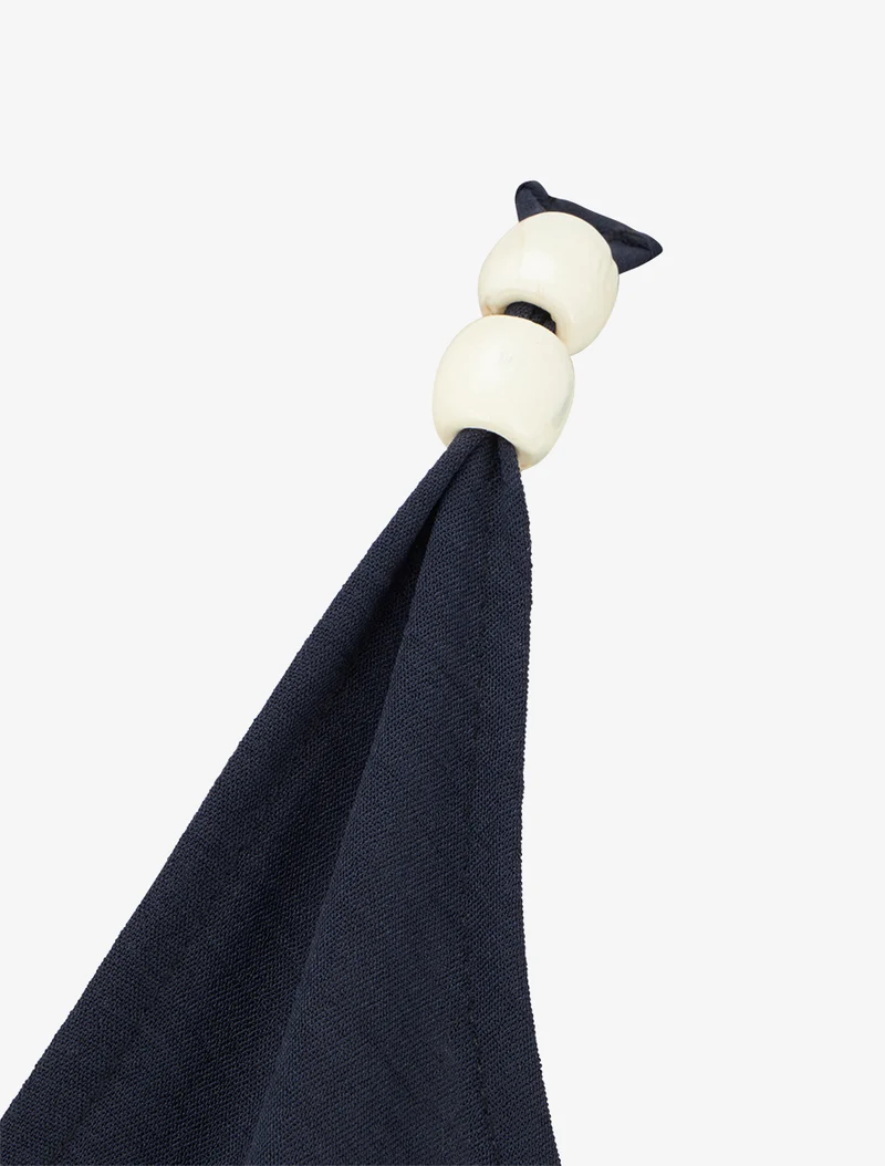 Langes ausgestelltes Kleid mit Perlenriemen - Marine