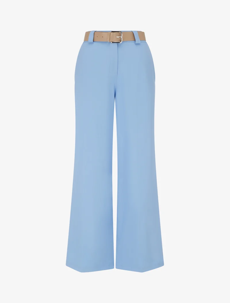 Gerade geschnittene, einfarbige, elastische Hose - Himmelblau