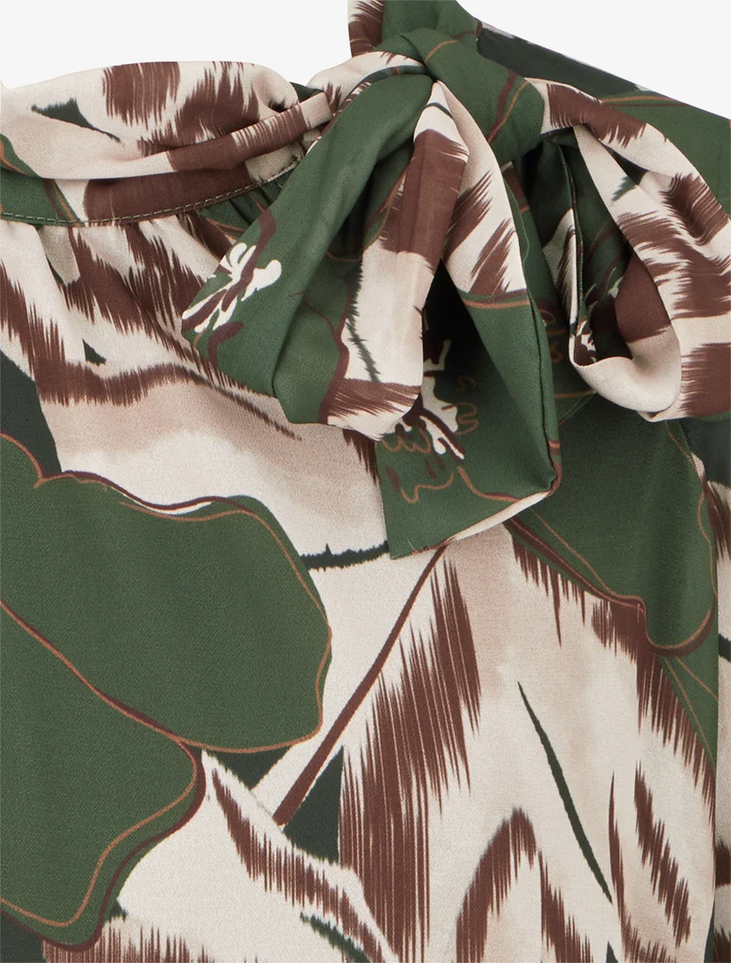 Bluse aus bedrucktem Blumenvoile zum Binden - Kaki