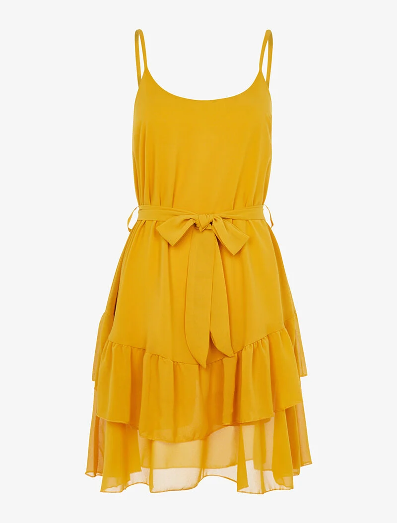 Leichtes Kleid mit Rüschenrand - Senf