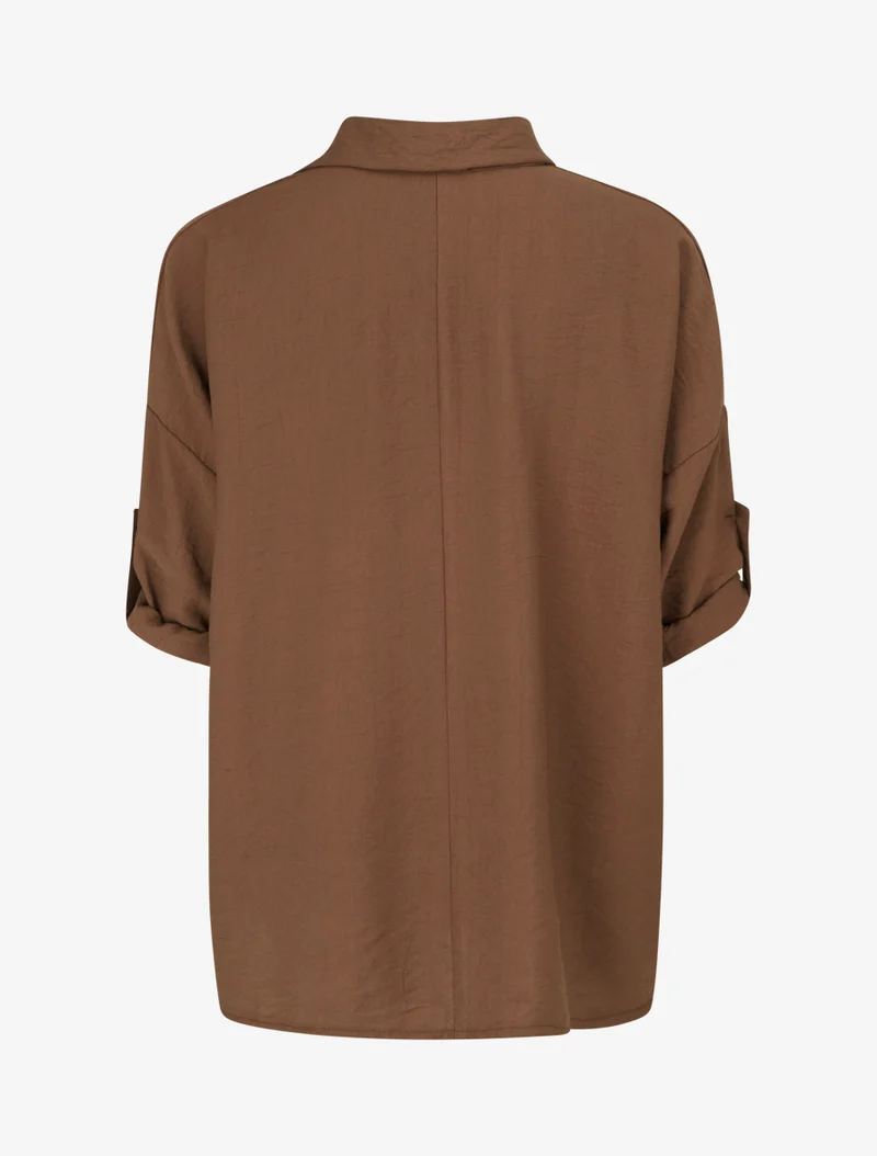 Lockere Bluse mit Metallstiften - Braun