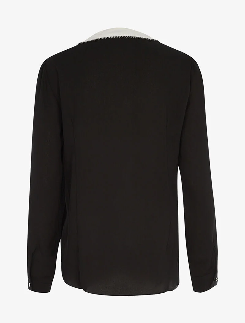 Asymmetrische Bluse mit Paspelierung - schwarz