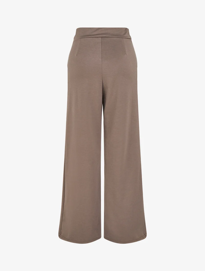Stylisierte Einsatzhose - Maulwurf