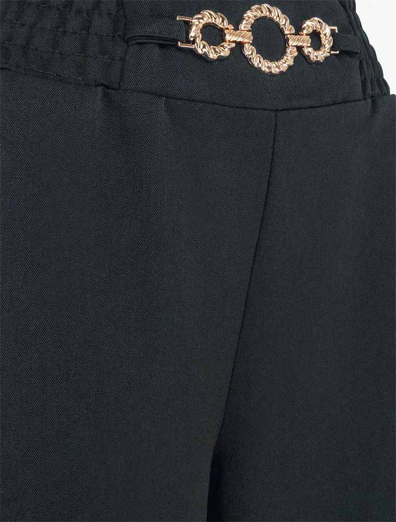 Hose mit gesmoktem Bund und Ringen - Schwarz