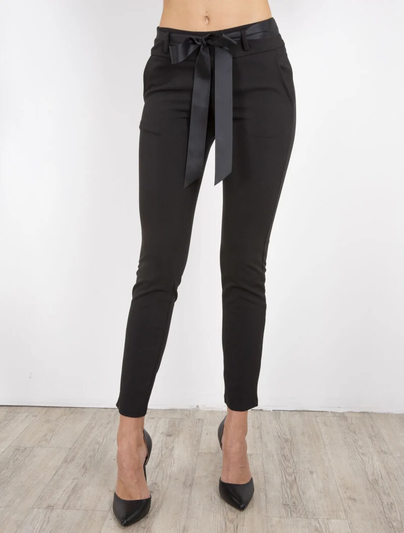Karottenhose einfarbig - schwarz