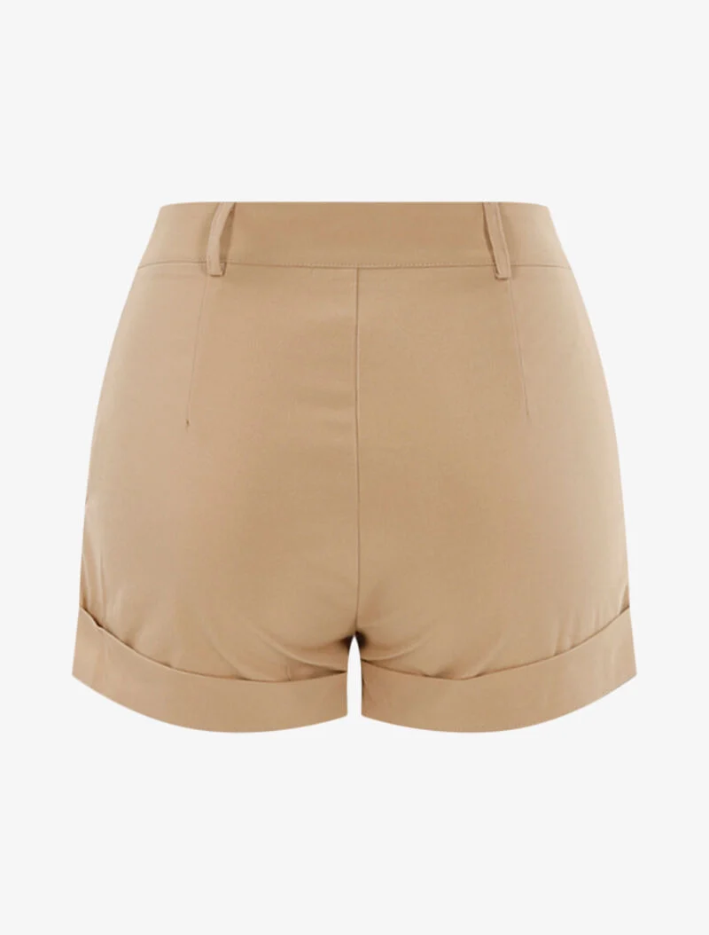 Shorts mit dekorativen Knöpfen - beige