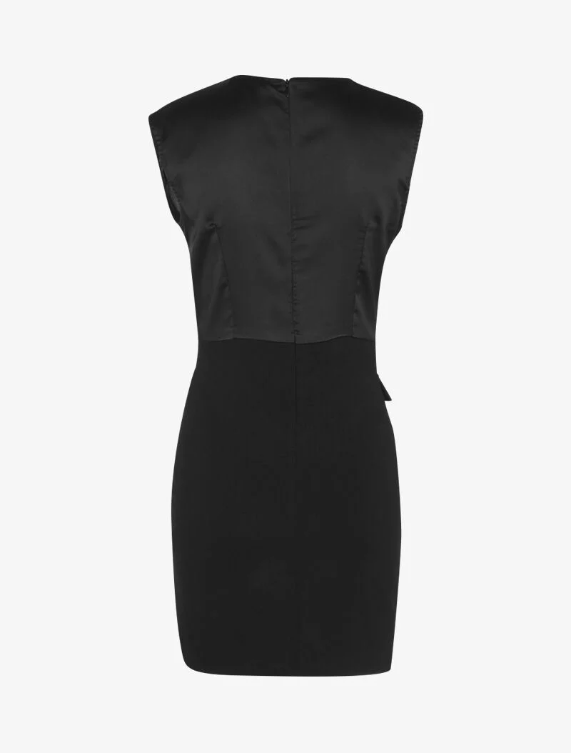 Zweimaterialiges Kleid mit dekorativen Knöpfen - schwarz