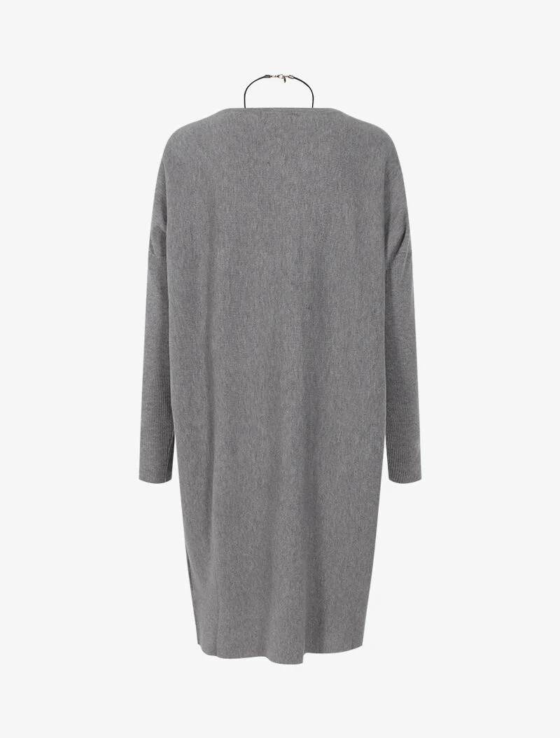 Lockeres Kleid mit langer Kette - Hellgrau