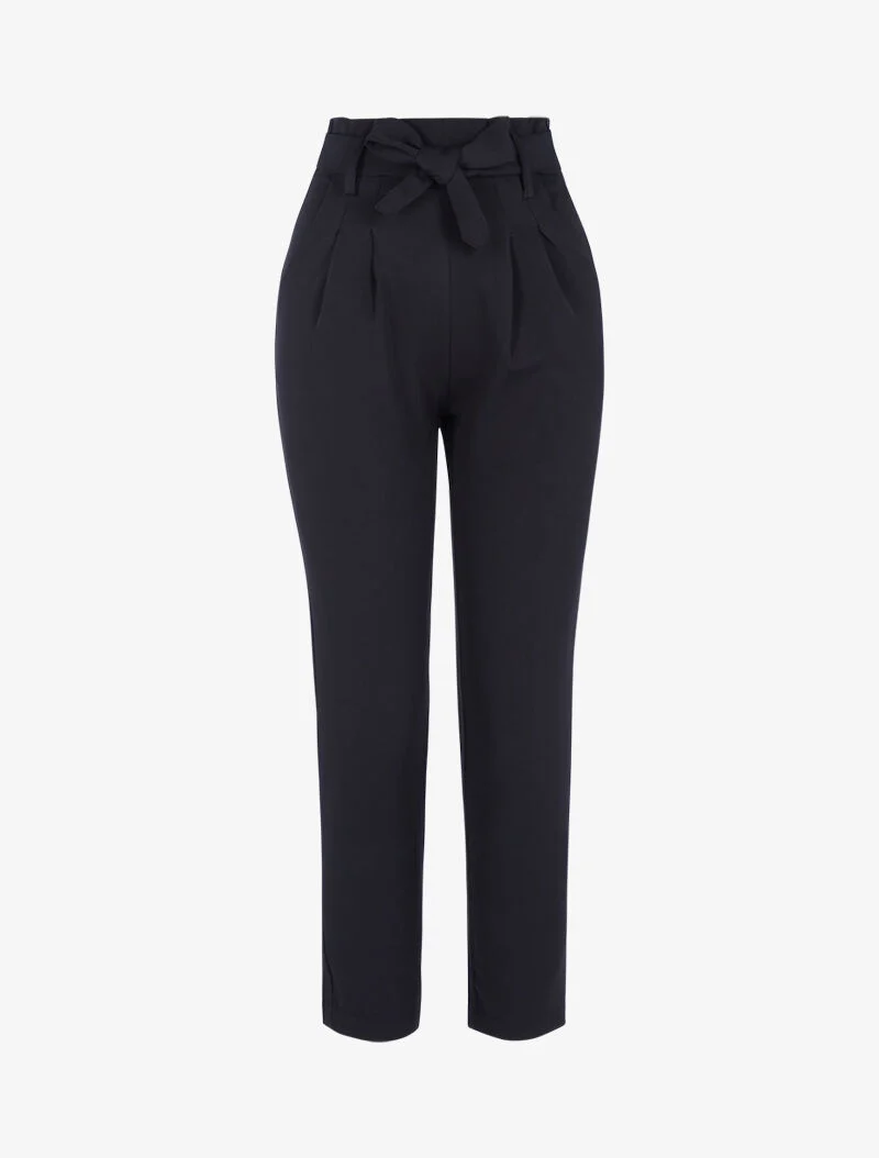 Hoch taillierte Hose mit permanenten Falten - schwarz
