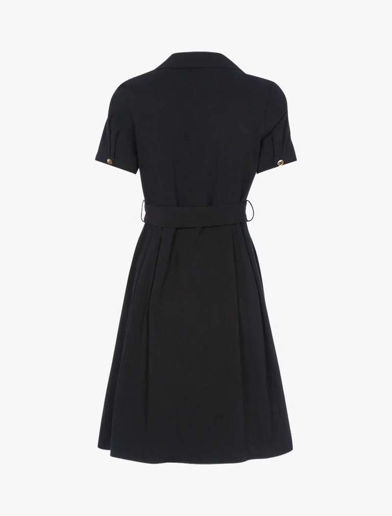 Skaterkleid mit kontrastierenden Knöpfen - schwarz