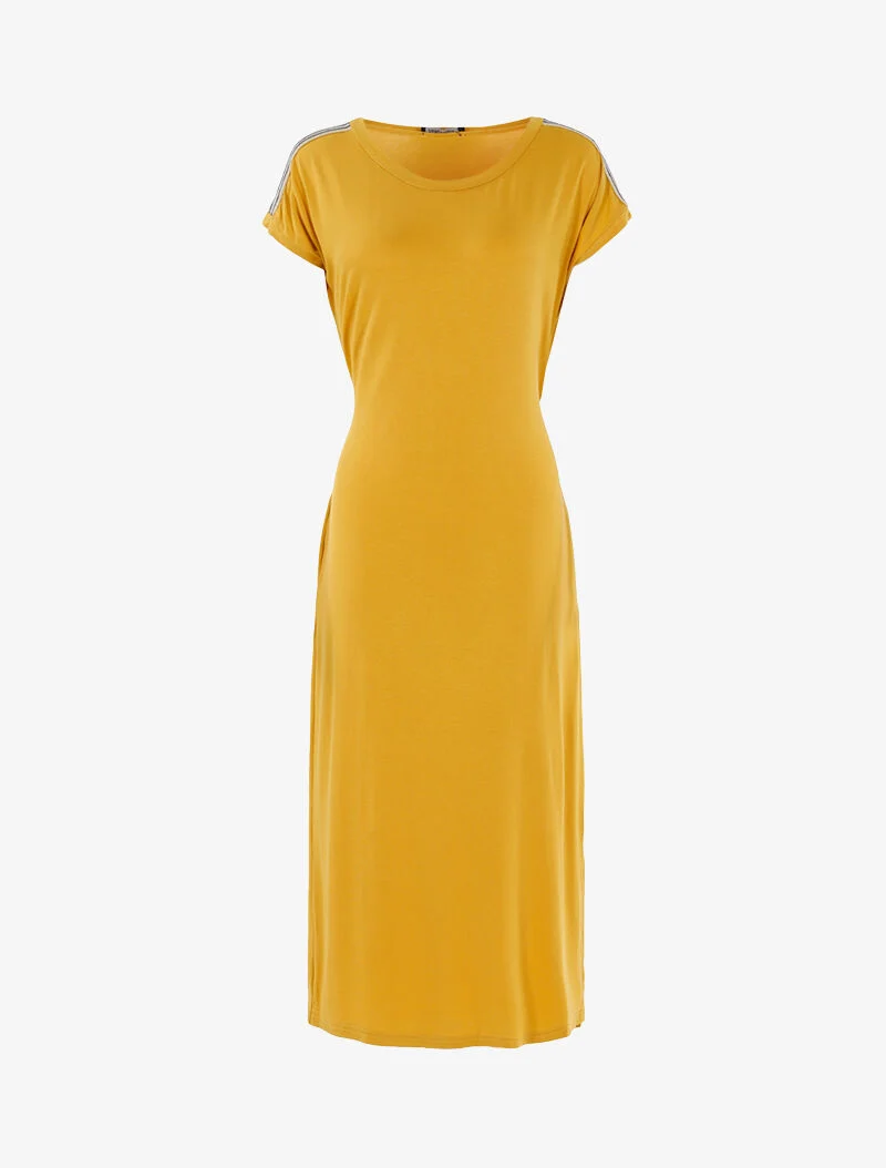 T-Shirt-Kleid mit irisierenden Streifen - gelb