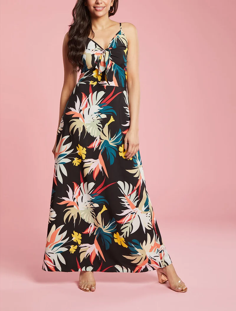 Kleid mit Sommerblumenmuster - schwarz