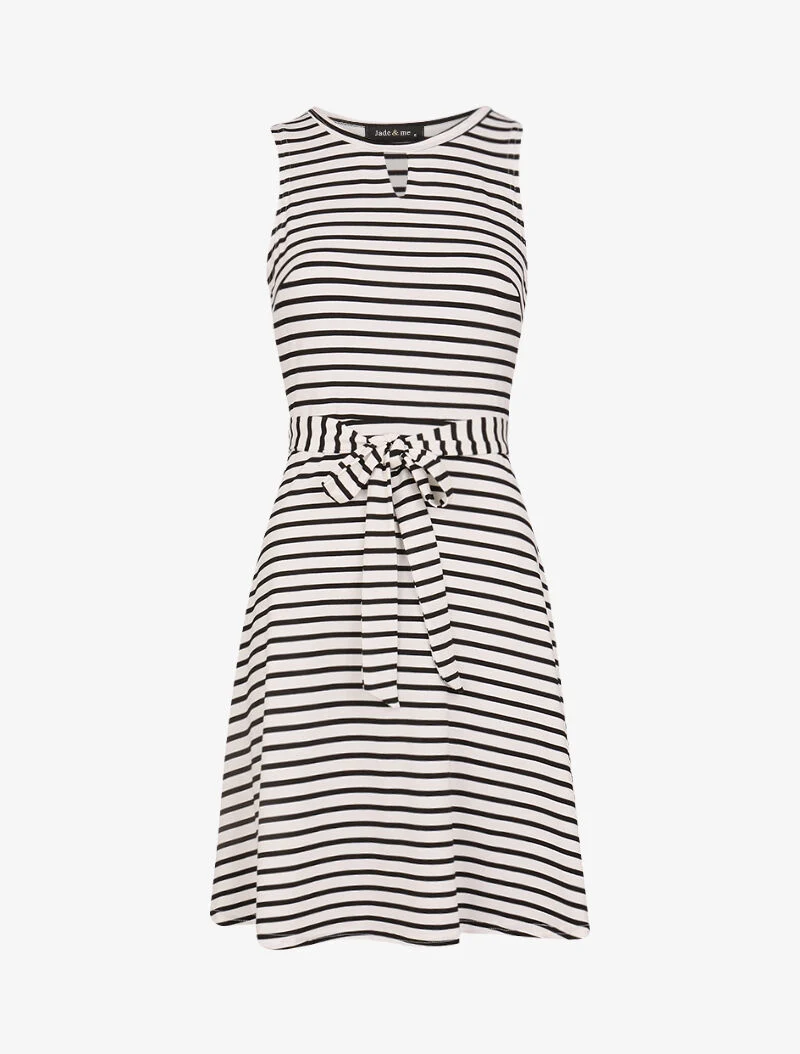 Matrosenkleid mit Schlüsselloch-Detail - weiß