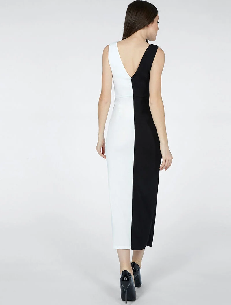 Zweifarbiges, tailliertes Kleid - Weiß und Schwarz