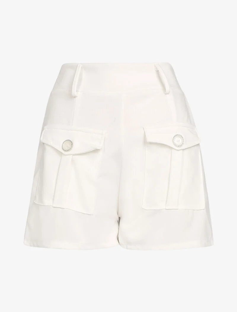 Shorts mit großen Vordertaschen - weiß