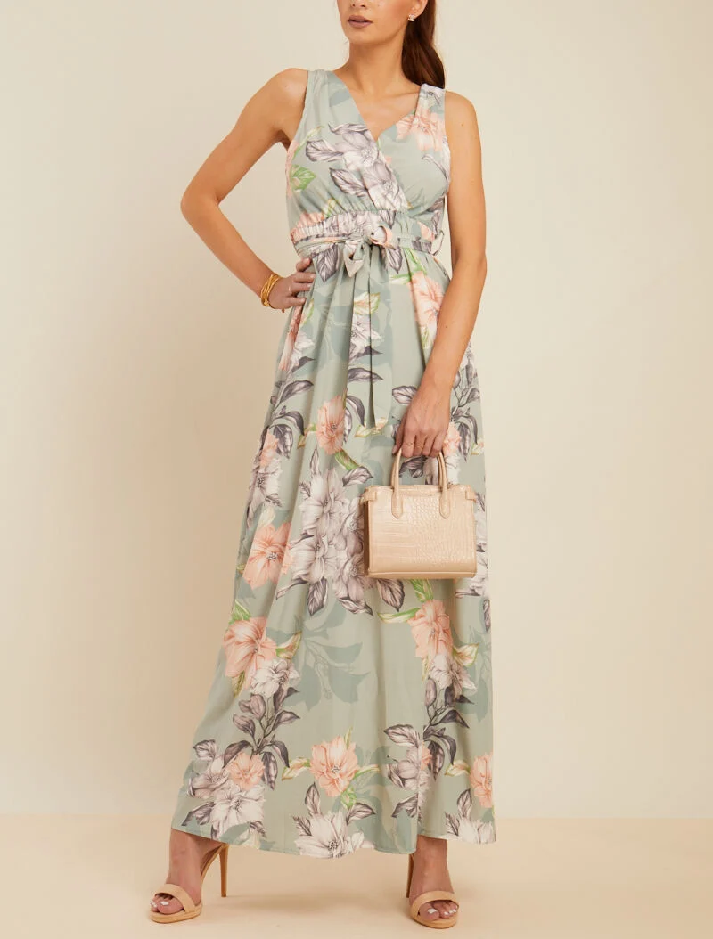 Langes Kleid mit Wickelausschnitt und Rücken. - Wassergrün