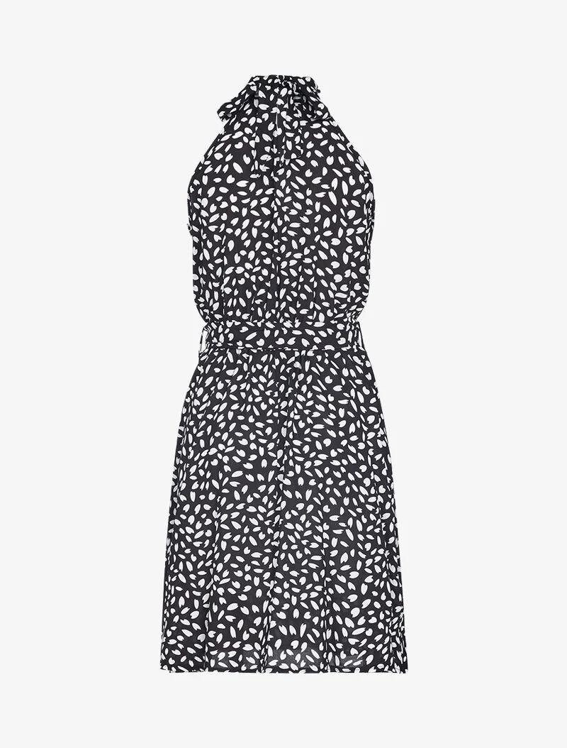 Tailliertes Kleid mit amerikanischem Kragen - schwarz