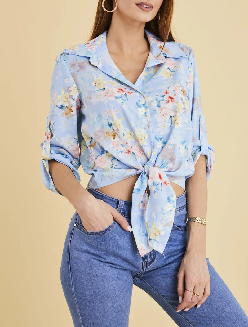 Bluse mit floralem Druck zum Binden - Hellblau