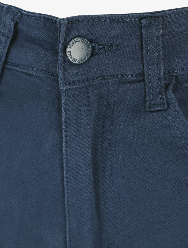 Kurze einfarbige Hose mit Säumen - Marine