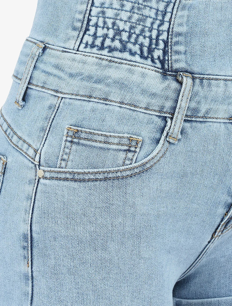 Hoch taillierte Jeansshorts mit elastischem Bund - Helles Denim