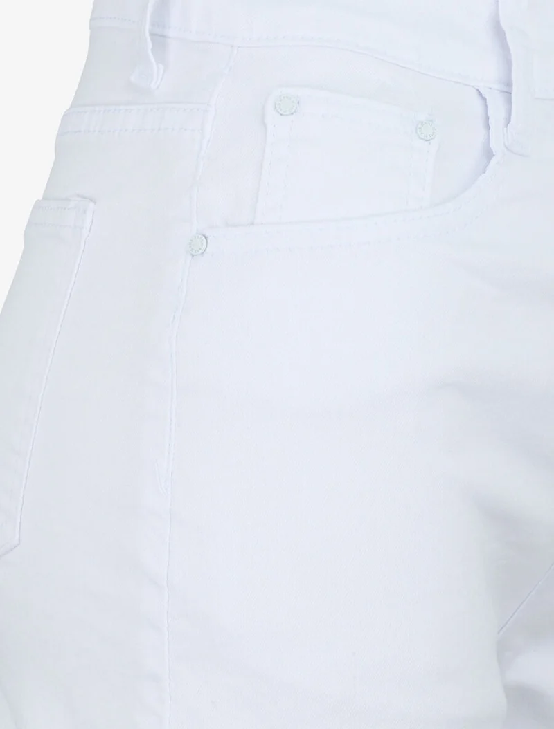 Jeansshort mit Umschlägen - Weiß