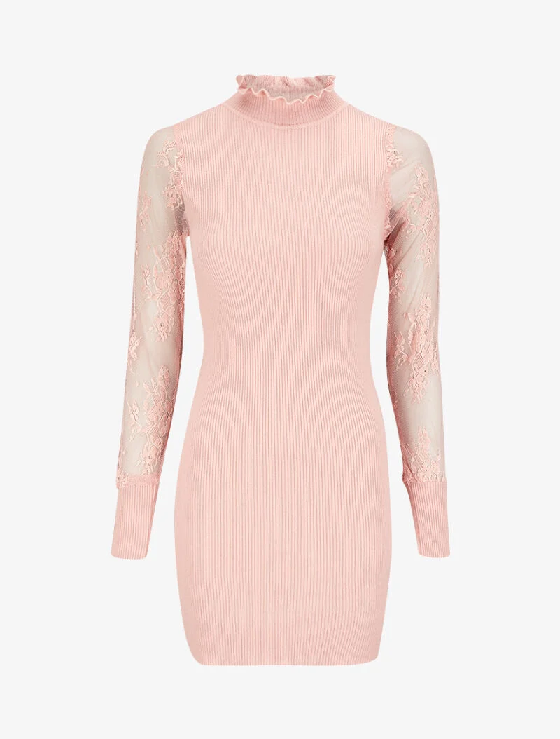 Geripptes Strickkleid mit Rüschenkragen und Spitzenärmeln - Puderrosa