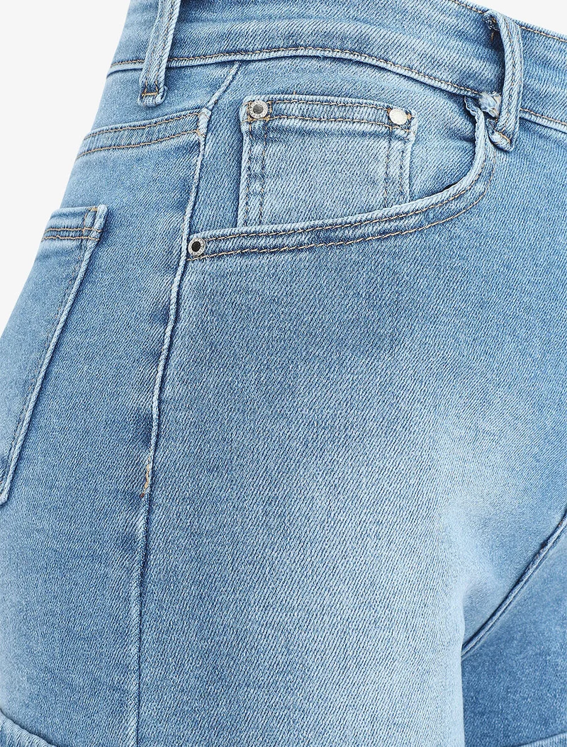 Umgeschlagene Jeansshorts - Blau