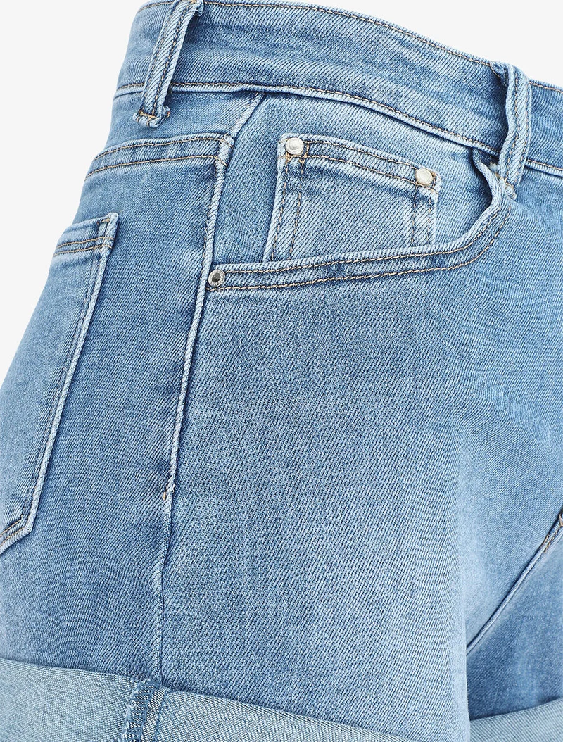 Gerade geschnittener Jeansshort - Blau