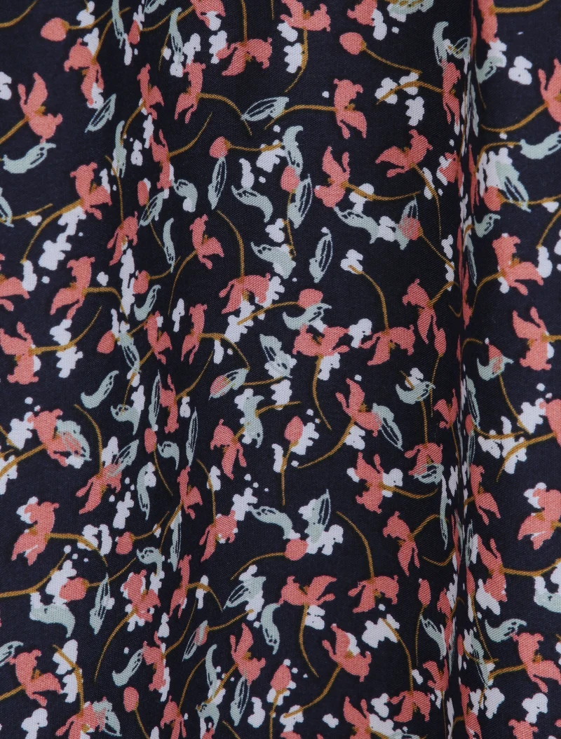 Langes Kleid mit grafischen Blumen und feinen Stickereien - Marine