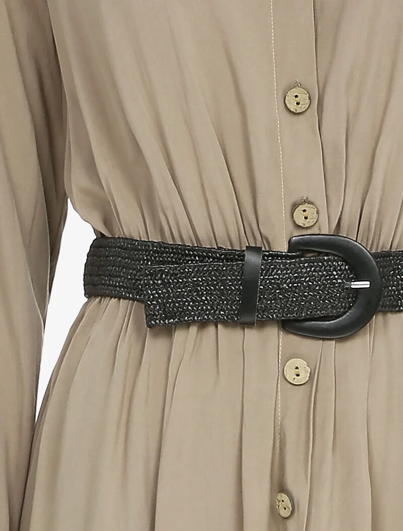 Langes Kleid mit Plisseefalten - Beige