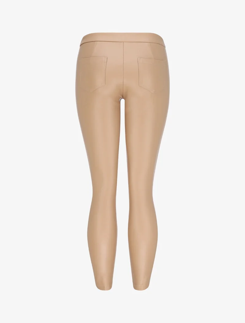 Slim-Fit-Hose in Kunstleder - Beige