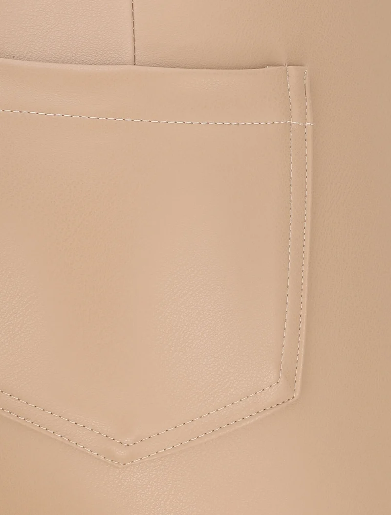Slim-Fit-Hose in Kunstleder - Beige