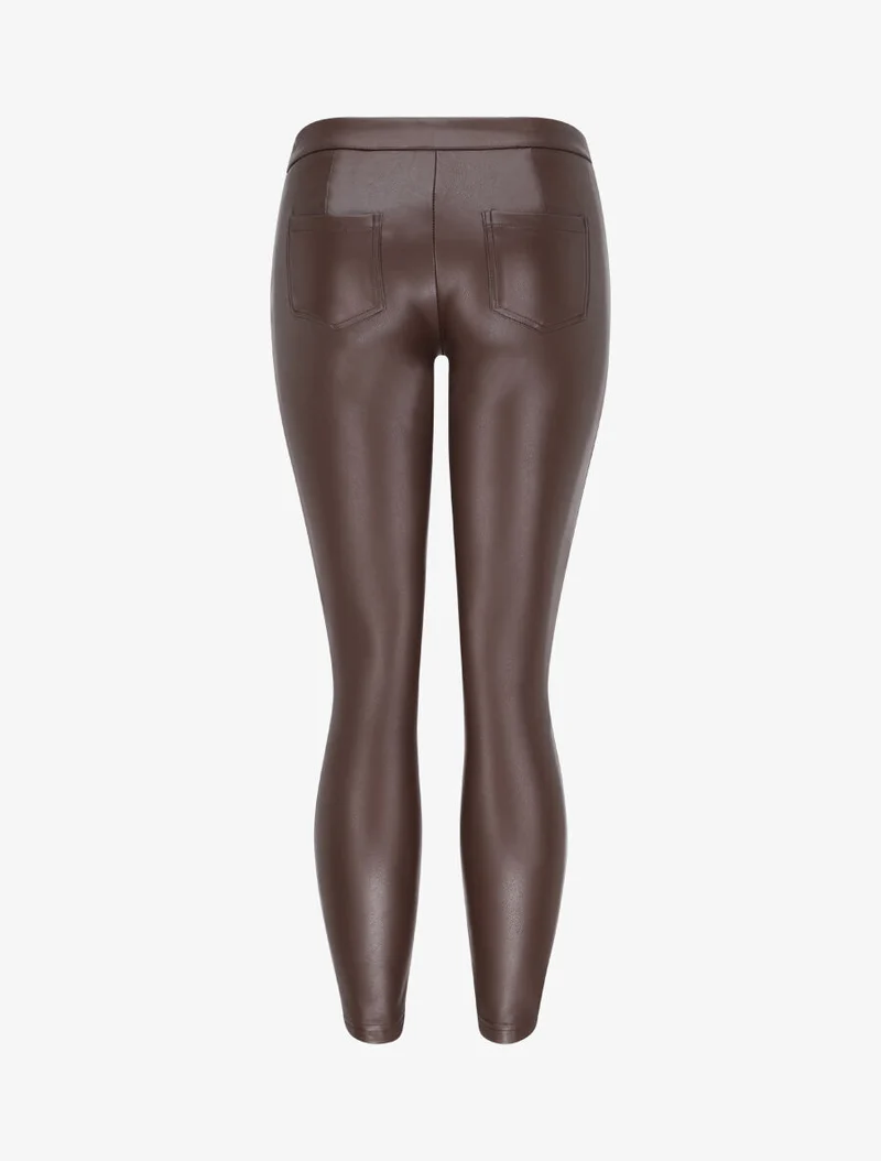 Slim-Fit-Hose in Kunstleder - Braun