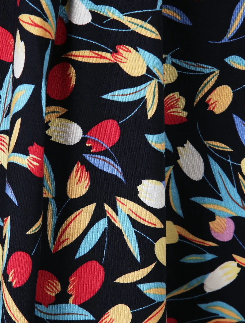 Rosen bedrucktes Skaterkleid - Marine