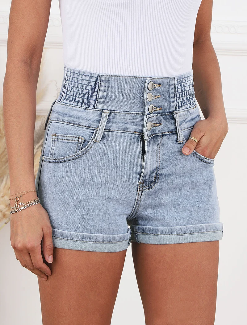 Jeansshorts mit umgeschlagenem Saum und elastischem Bund in hoher Taille - Blau