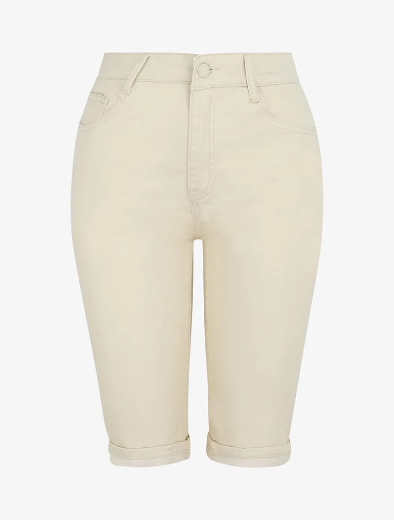 Bermuda Push-up einfarbig mit Säumen - Beige
