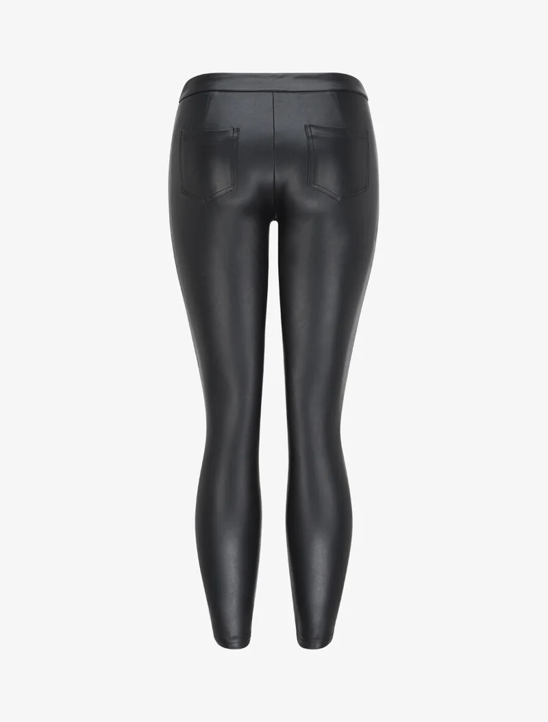 Slim-Fit-Hose in Kunstleder - Schwarz