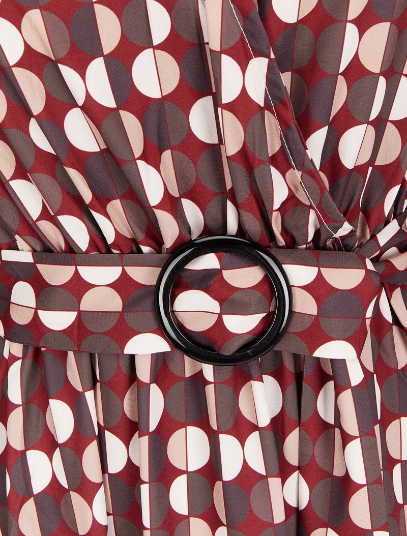 Langes Kleid mit stilisiertem Punkte-Print - Weinrot