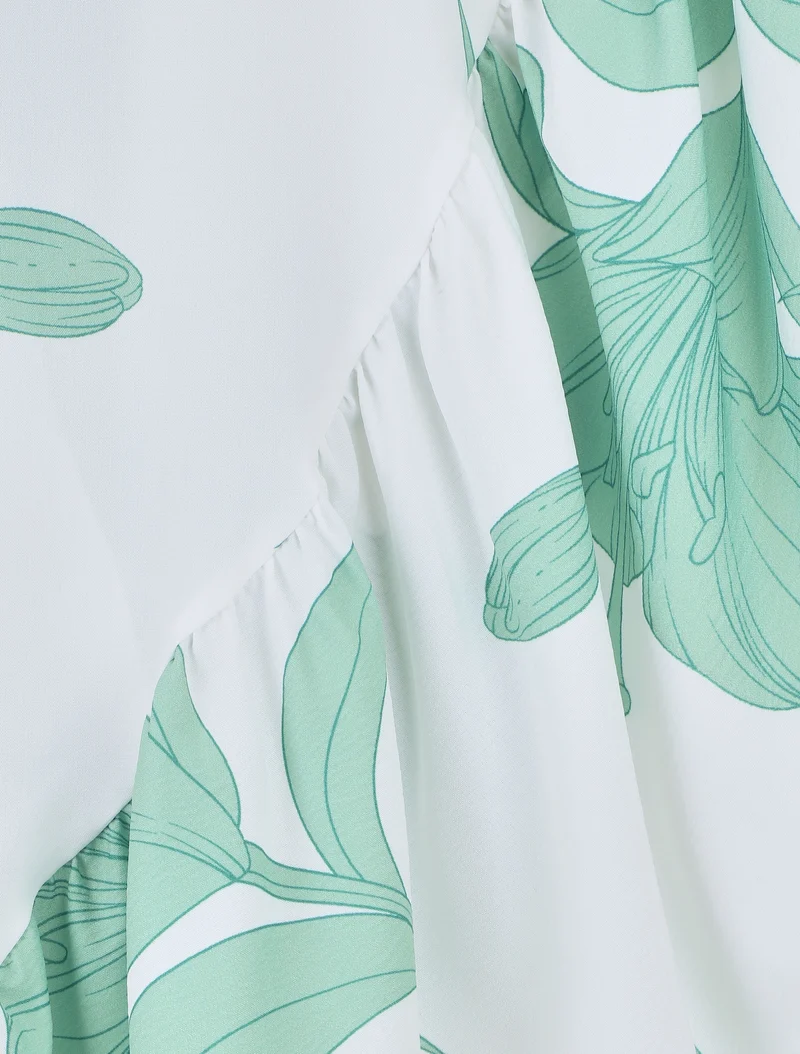 Asymmetrisches langes Kleid mit großem Blumenmuster - Weiß