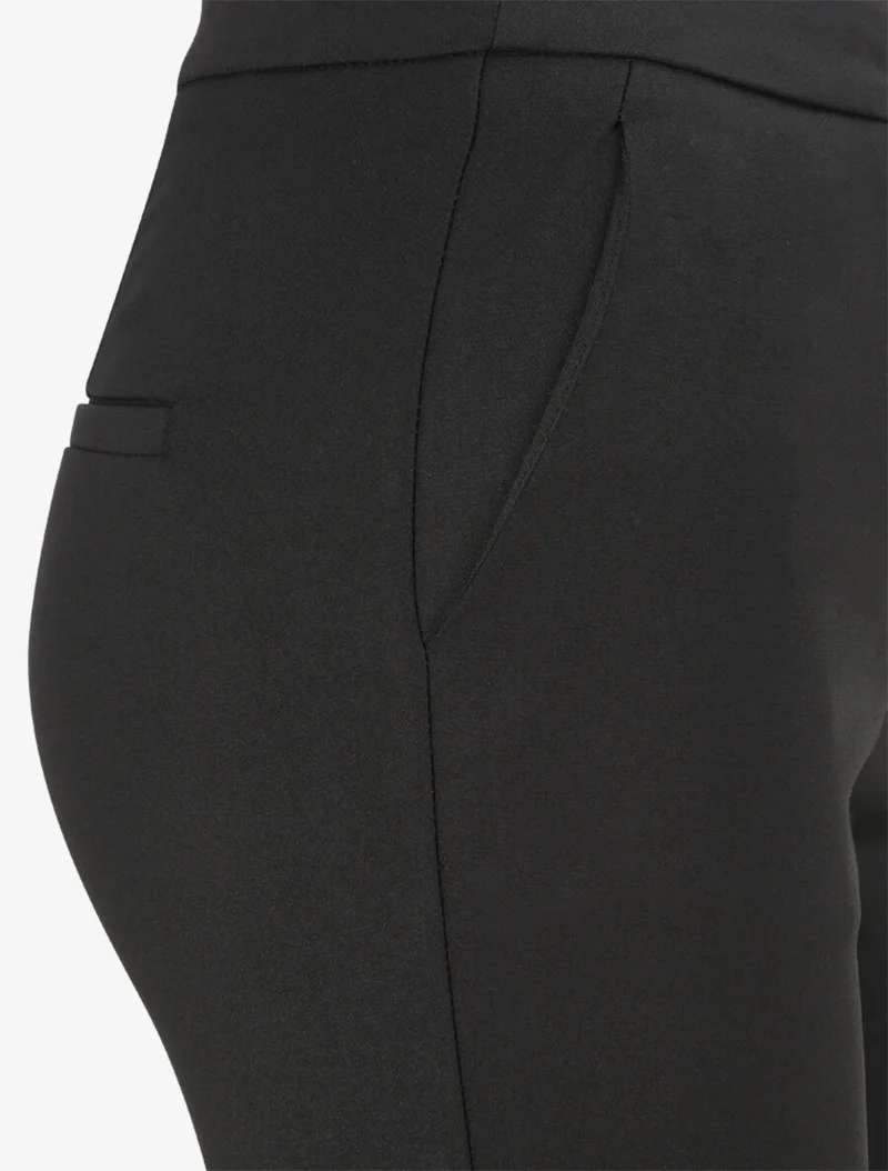 Gerade geschnittene einfarbige Hose - Schwarz